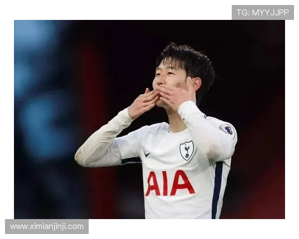 突破极限的足坛巨星：从默默无闻到世界瞩目的足球传奇