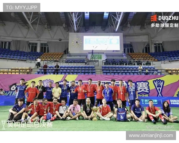 成都蓉城鏖战绿茵赛场豪强争锋点燃激情足球之夜